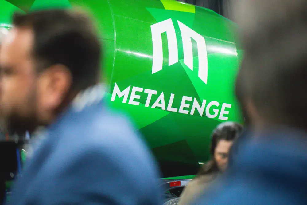 Metalenge em evento